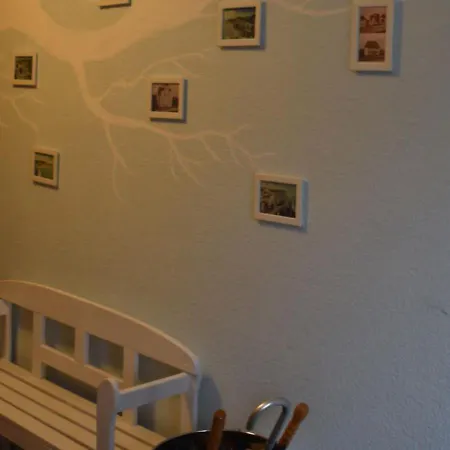 Otel Sonnenschein - Spielerei Im Sonnenschein