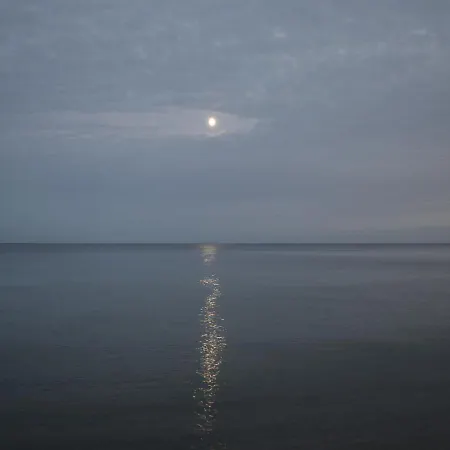 Otel Sonnenschein - Spielerei Im Sonnenschein